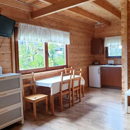 Letniskowe Sawinda Domek letniskowy Rewal
