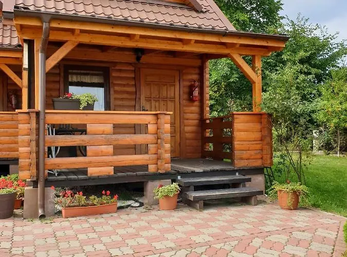 Letniskowe Sawinda Lodge *